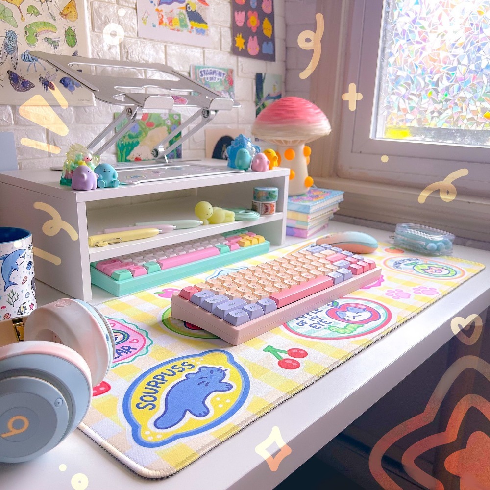 Fruit Kitty Schreibtischunterl – Retro Gaming Desk Setup Bewertung und Preis
