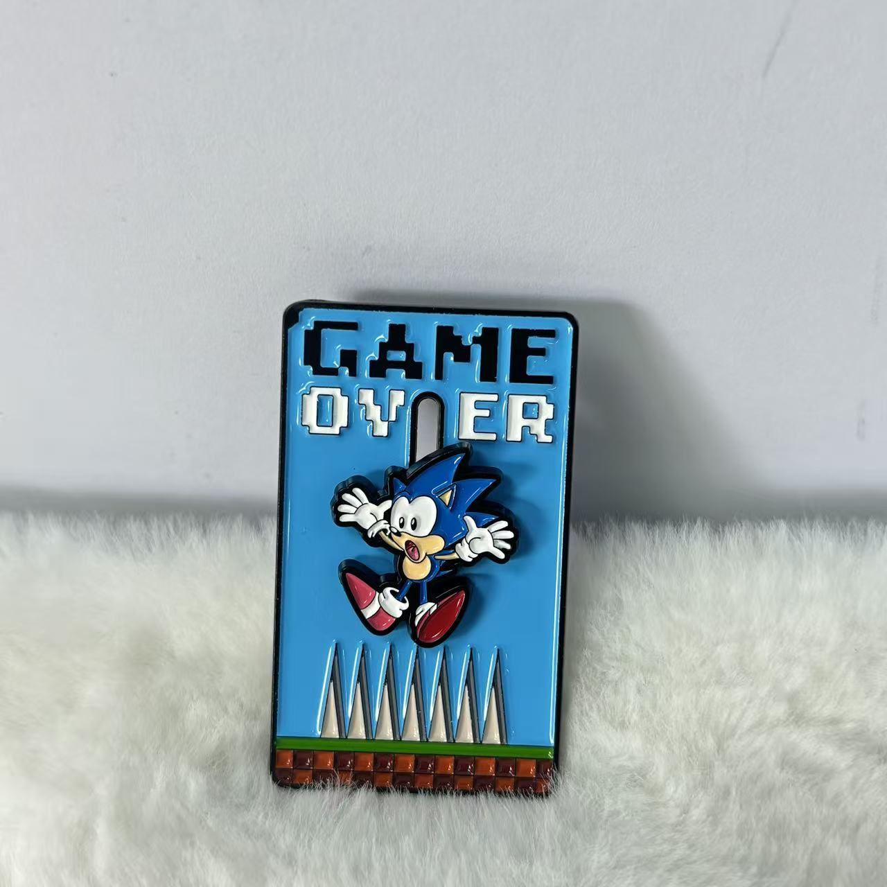 Igel Emaille-Anstecknadel im S – Retro Gaming Gifts Bewertung und Preis